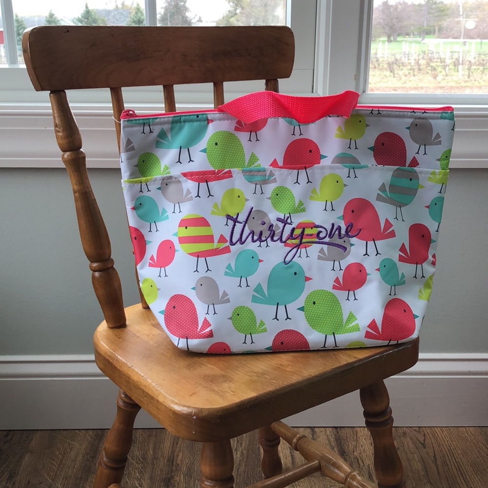 NWOT- Thirty-One Gifts Chicks Pattern Thermal Tote